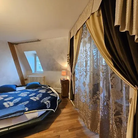 Nocleg ze śniadaniem High-end In & Up To 7 Seats Cars Option Berno