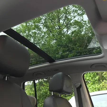 Nocleg ze śniadaniem High-end In & Up To 7 Seats Cars Option